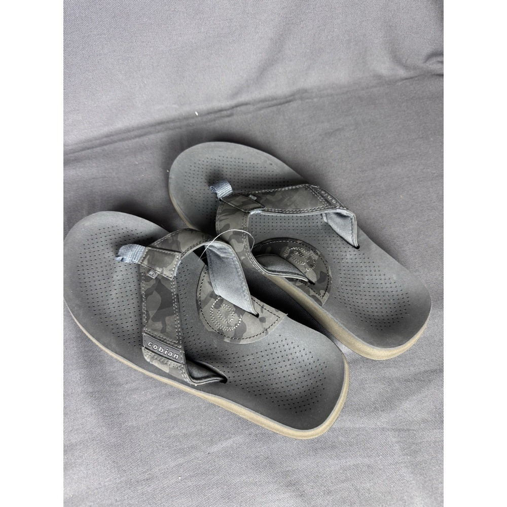 Cobian Men's Flip Flops Size 9 Gray Camo Strap Comfort Sandals Beach Casual